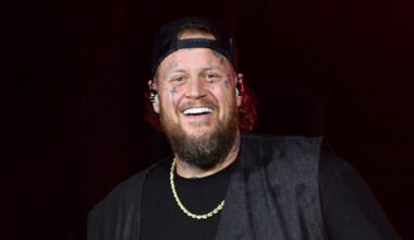 Jelly Roll Shaves His Face and Looks Almost Unrecognizable