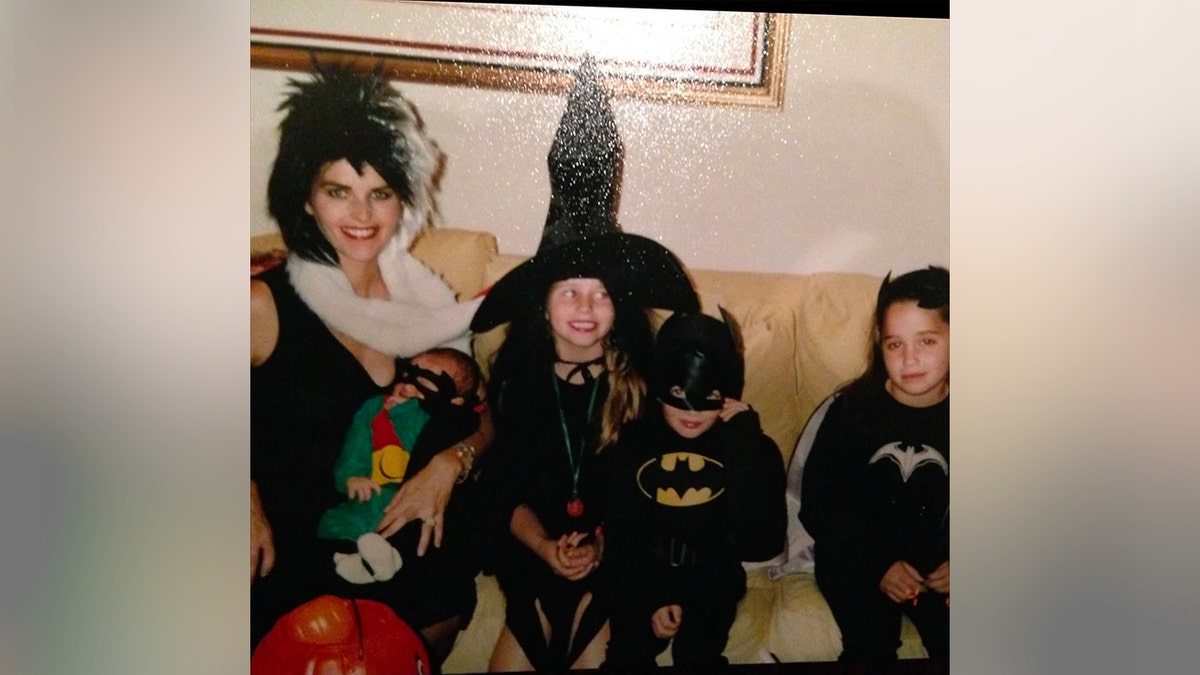 Katherine Schwarzenegger with mom Maria Shriver and siblings Christopher, Patrick and Christina
