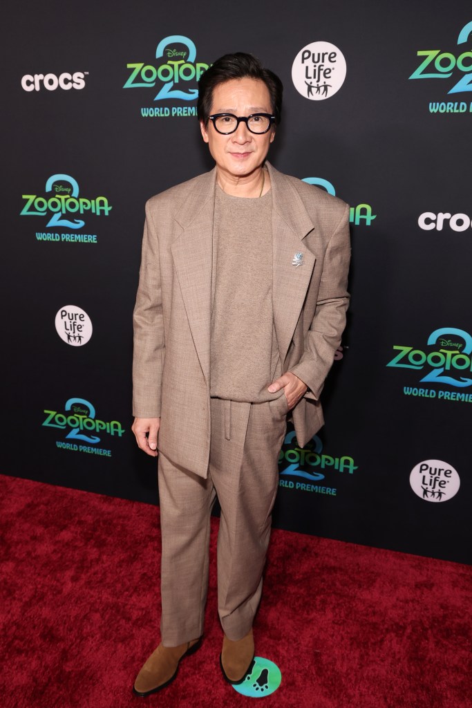 Ke Huy Quan attends the "Zootopia 2" premiere