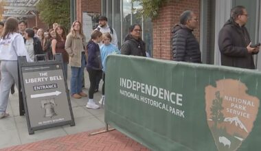 Philadelphia's historic sites reopen, federal employees head back to work as shutdown ends