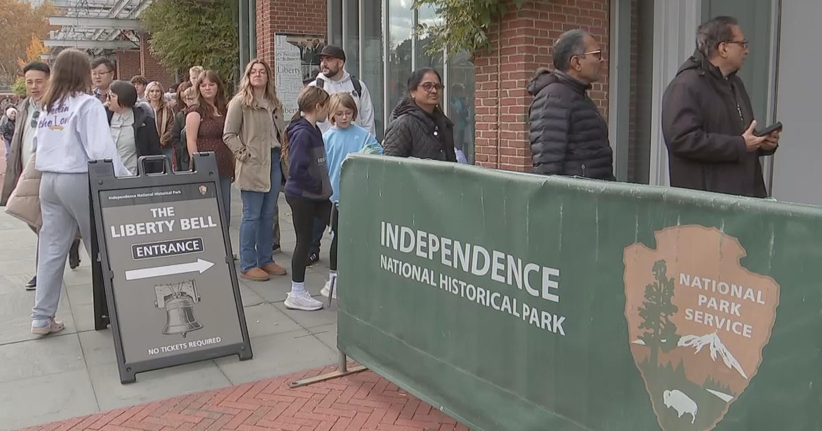 Philadelphia's historic sites reopen, federal employees head back to work as shutdown ends