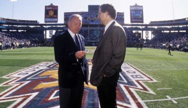 Jerry Jones says Paul Tagliabue helped shape NFL into a global institution. 