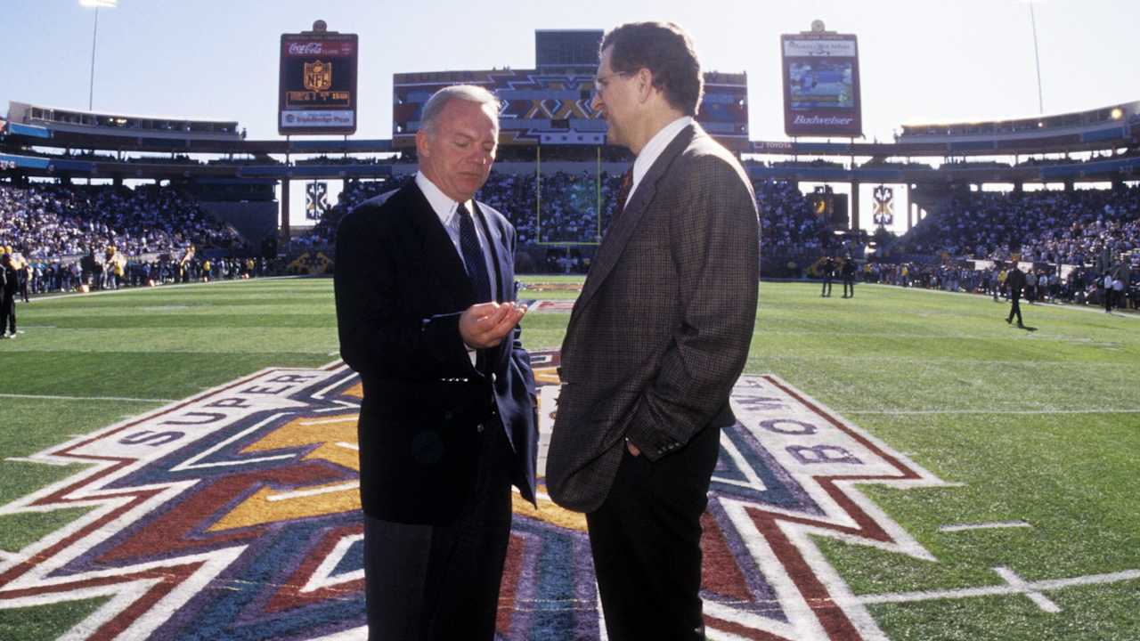 Jerry Jones says Paul Tagliabue helped shape NFL into a global institution. 