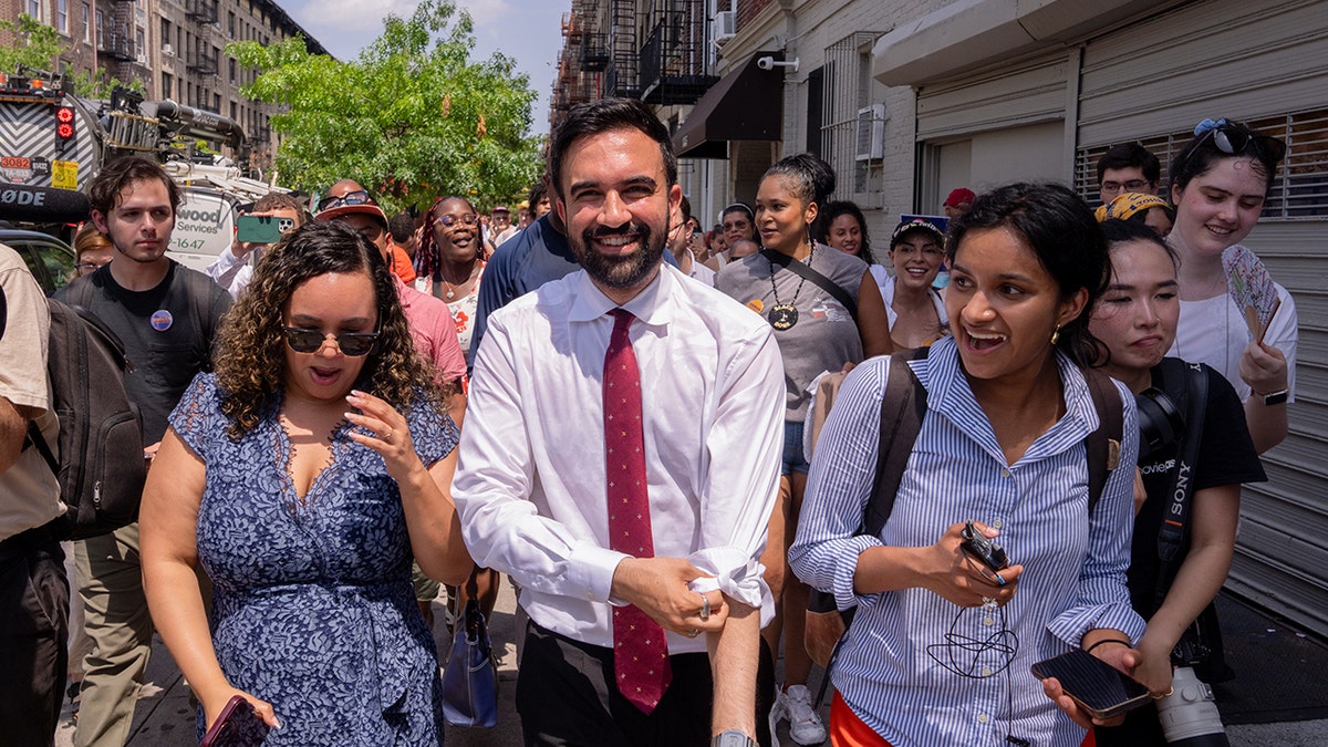 New York City Mayoral Candidates Campaign Ahead Of Primary Election