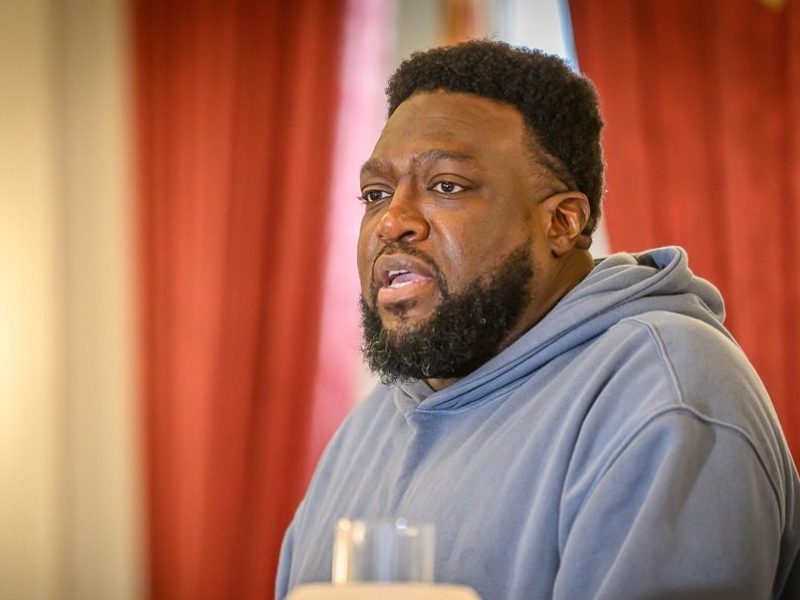 At Vets Town Hall, some share what many still can’t 