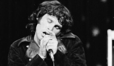 3 Classic Rock Crimes That Were Committed in Front of a Live Audience