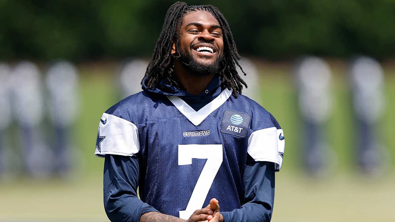 Trevon Diggs officially returns to practice ahead of Lions