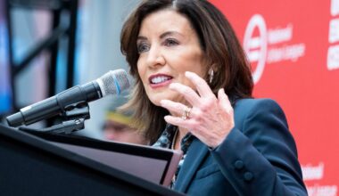 Hochul should veto the lawsuit-boosting bills that will cost New Yorkers big