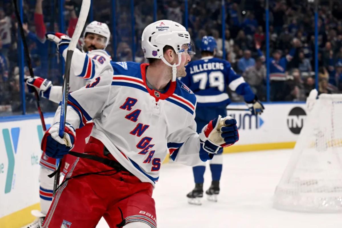 Rangers, Lightning combine for seven goals in eye-popping first period
