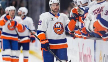 Jonathan Drouin's strong play continues with clutch goal in Islanders' win