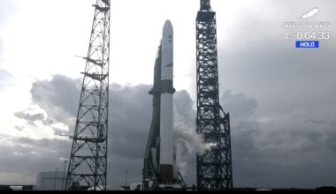 Blue Origin scrubs New Glenn launch of ESCAPADE