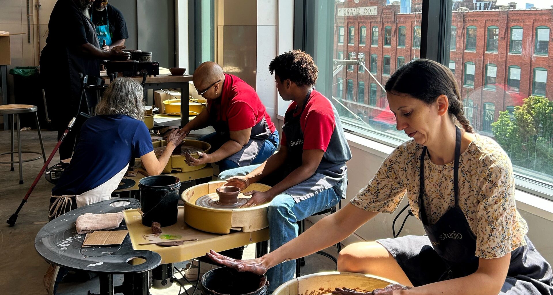 Philadelphia clay class connects veterans