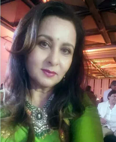 Sulakshana Pandit passes away; Bollywood mourns the loss of a legend; Poonam Dhillon pays heartfelt tribute