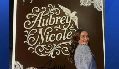 'The Voice' contestant Aubrey Nicole visits local creamery during holiday break