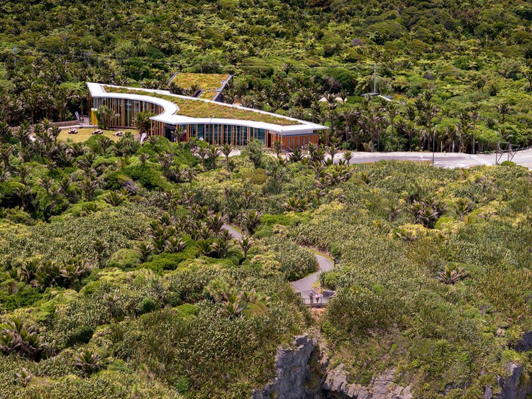 Punangairi Visitor Centre / Sheppard & Rout Architects - Exterior Photography, Aerial View Photography
