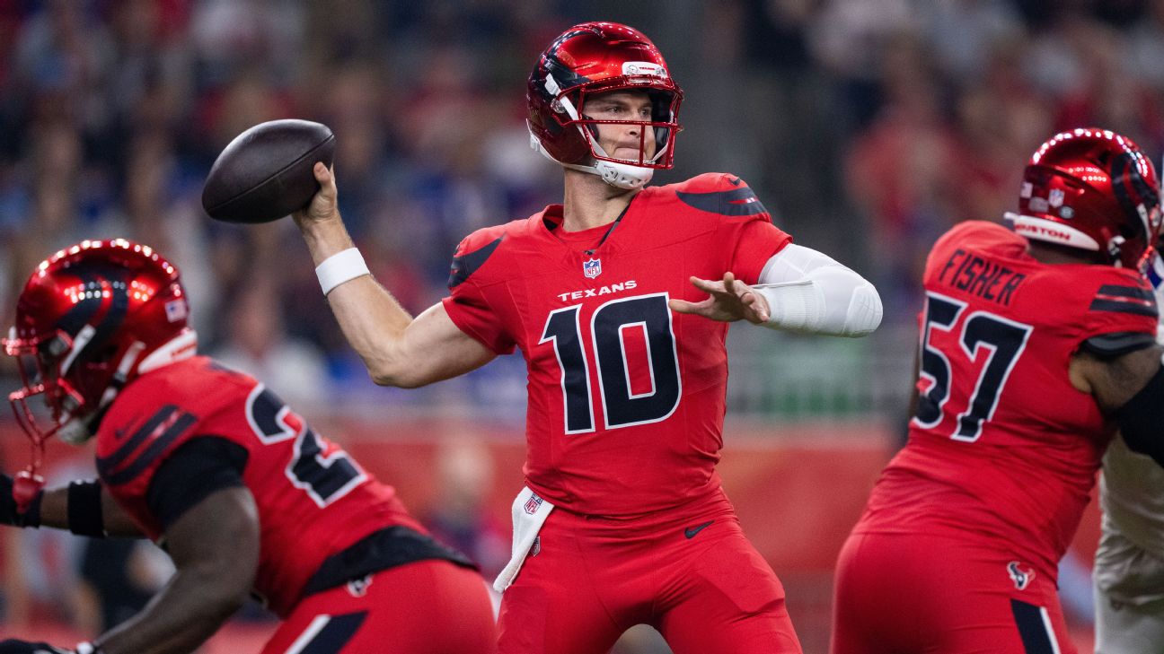 Texans' defense comes up big in TNF win against Bills