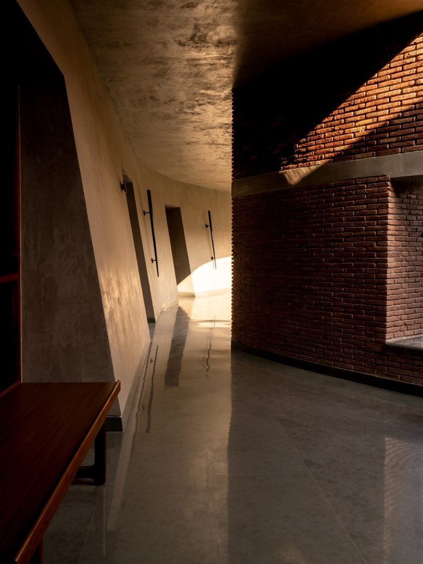 Corridor at Indian home by Renesa