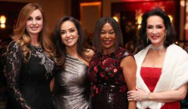 Jeff Bagwell helps Salvation Army Houston raise $1 million