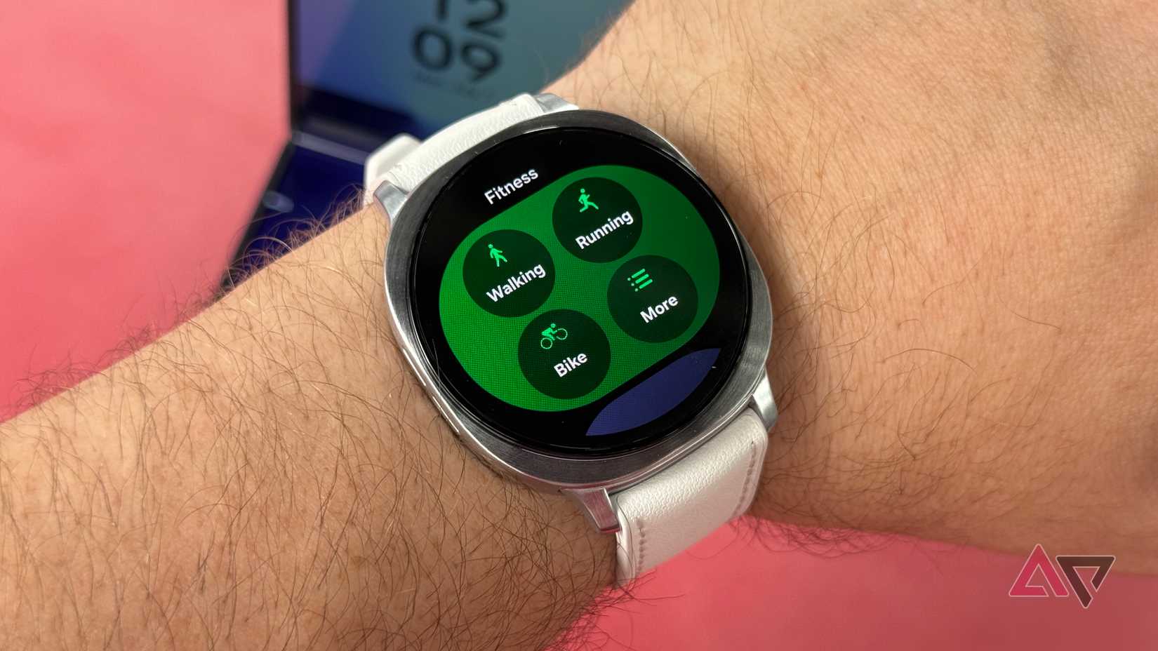 Samsung-Galaxy-Watch-8-showing-fitness-tracking