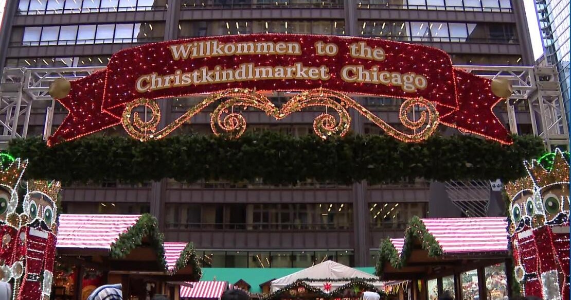 Christkindlmarket vendors ask Chicago to raise new capacity limits after seeing big drop in business