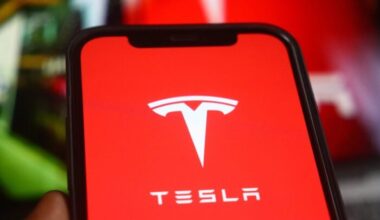 Tesla Stock Pops as Strong Nvidia Results Validate the Idea that Tesla Is an AI Company