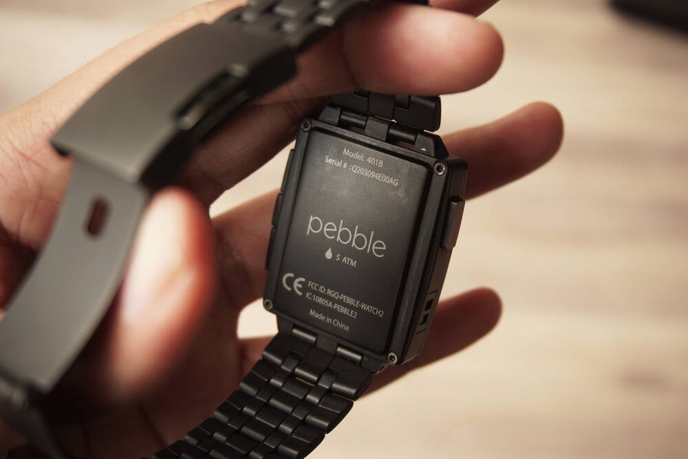 E-ink smartwatch Pebble, back from the dead, now open source • The Register
