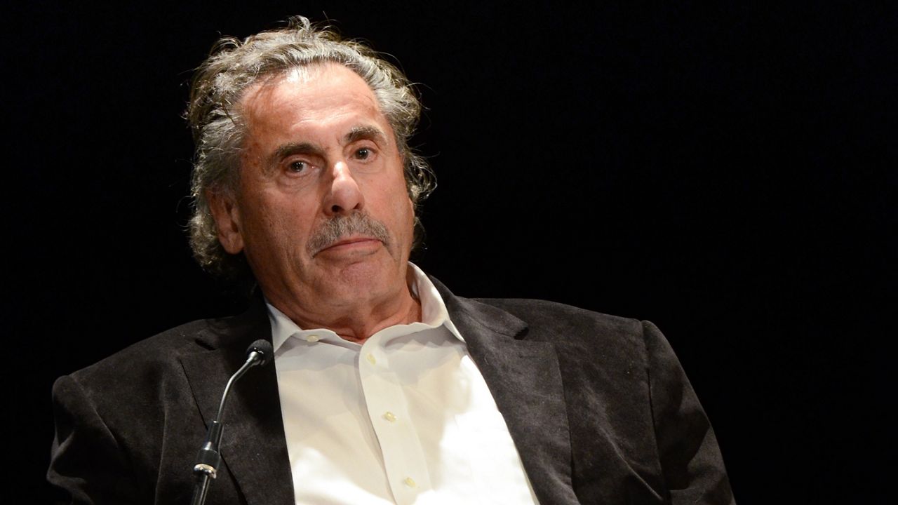 Legendary political power broker Sid Davidoff dies at 86