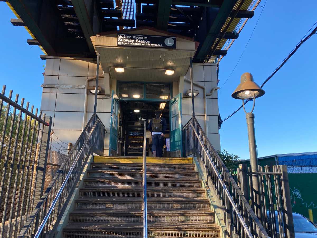 NYC Transit worker accused of violating ‘rest rules,’ working as welder in private business