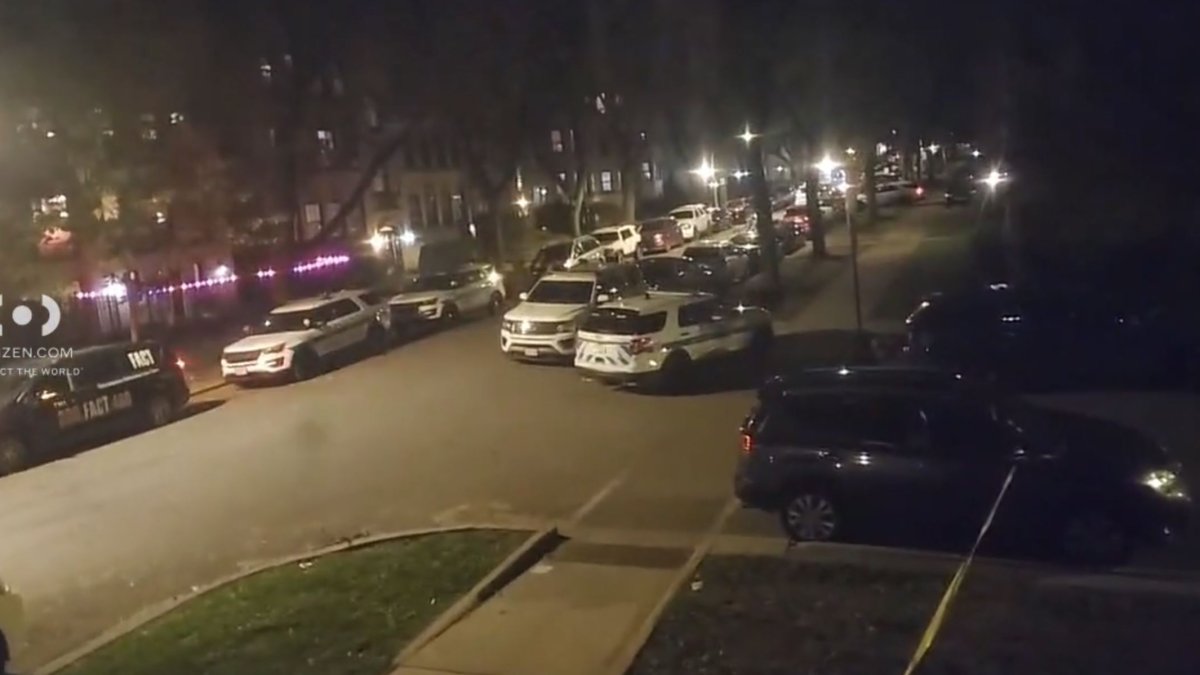 Heavy police, SWAT presence in Rogers Park – NBC Chicago