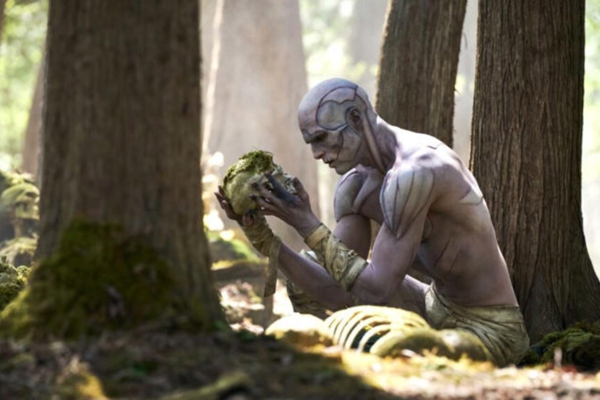 Ten Hours of Makeup for Jacob Elordi, Transformed into a Frankenstein Creature by Guillermo del Toro