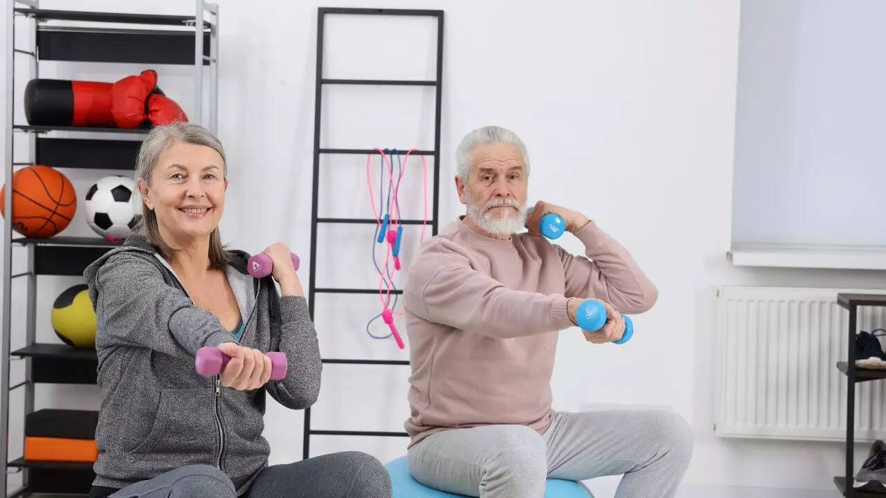 Tips for older adults starting dumbbell workouts