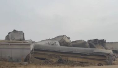 Investigators deployed to scene following a train derailment near Cranbrook, B.C.