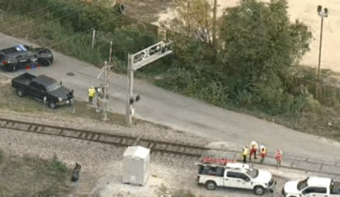 Child killed, another person injured in Tarrant County vehicle‑train crash, officials say
