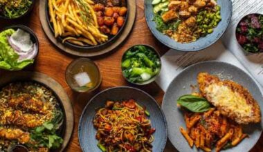 Traveler's Cart restaurant in Houston to offer table service