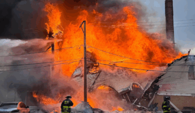 South Side church collapses after catching fire on Thanksgiving Day
