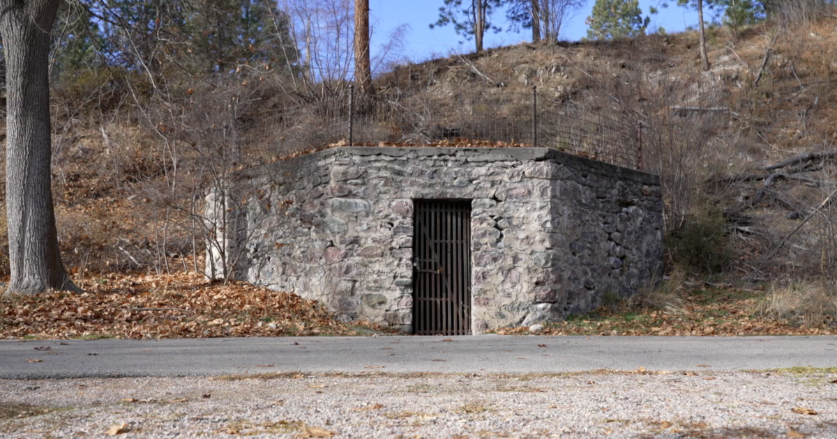 Hidden History: Greenough Park's bear cage