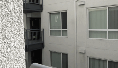 Homeless veterans find affordable housing at Market Street Village