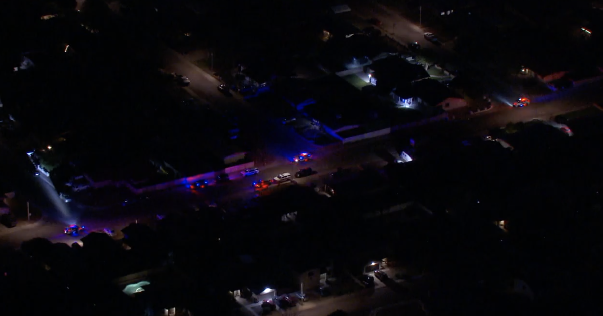 Man seriously hurt after shooting in west Phoenix