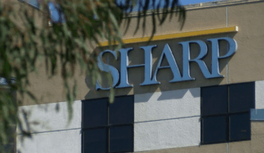 Sharp HealthCare nurses authorize strike as negotiations continue