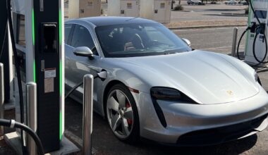 New Tempe law lets property owners limit electric vehicle charging times
