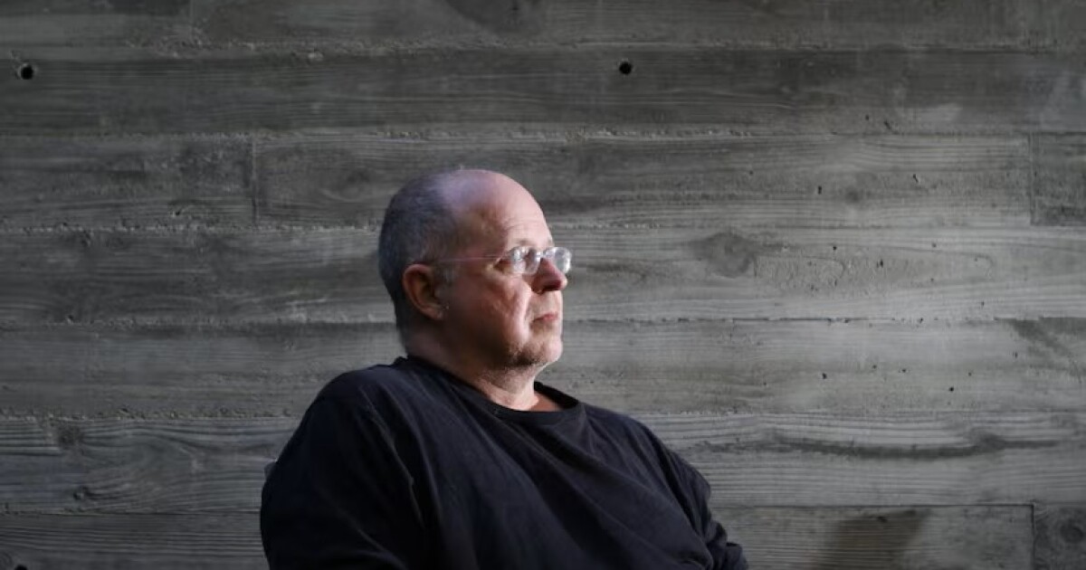 Dallas curator, art critic Charles Dee Mitchell dies at 74