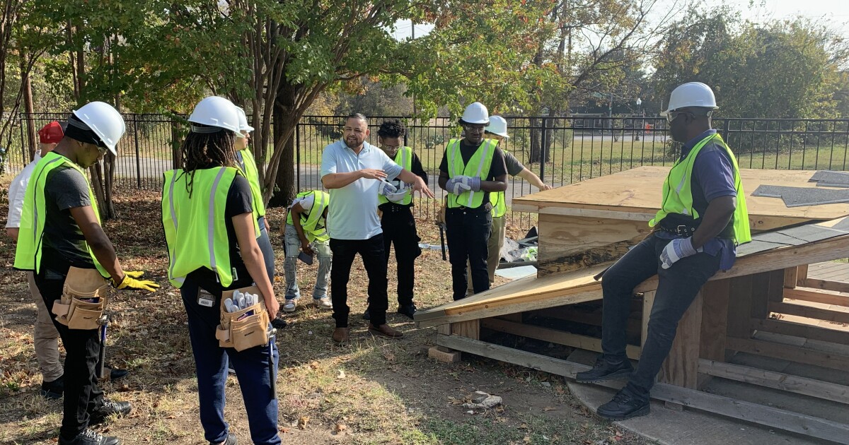Dallas College roofer ‘bootcamp’ offers new opportunities in high-demand field
