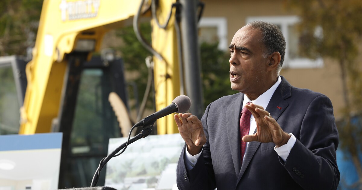 LA nonprofit got over $100 million from taxpayers despite failing audit requirements