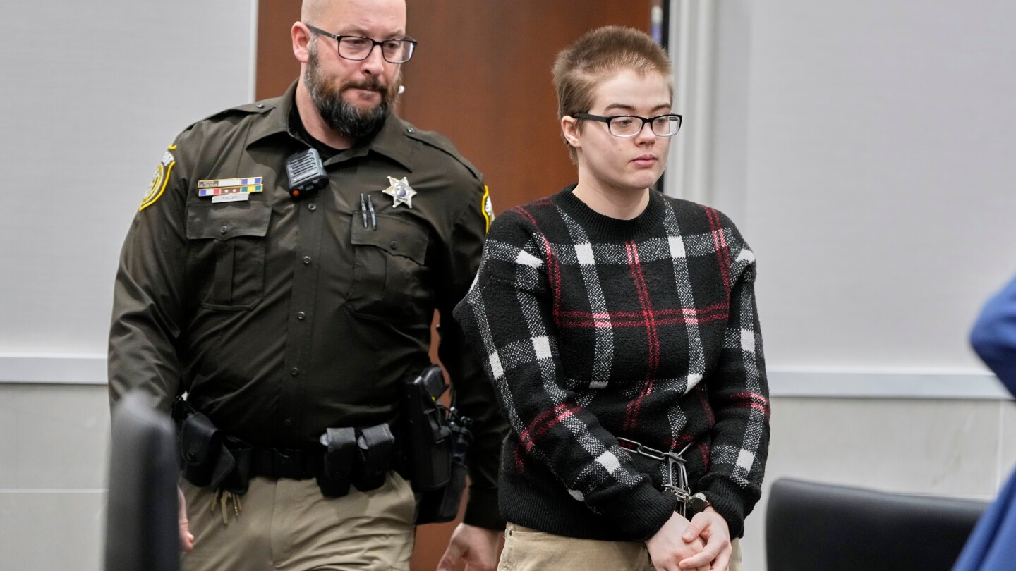 Wisconsin woman in Slender Man stabbing case missing after cutting monitor