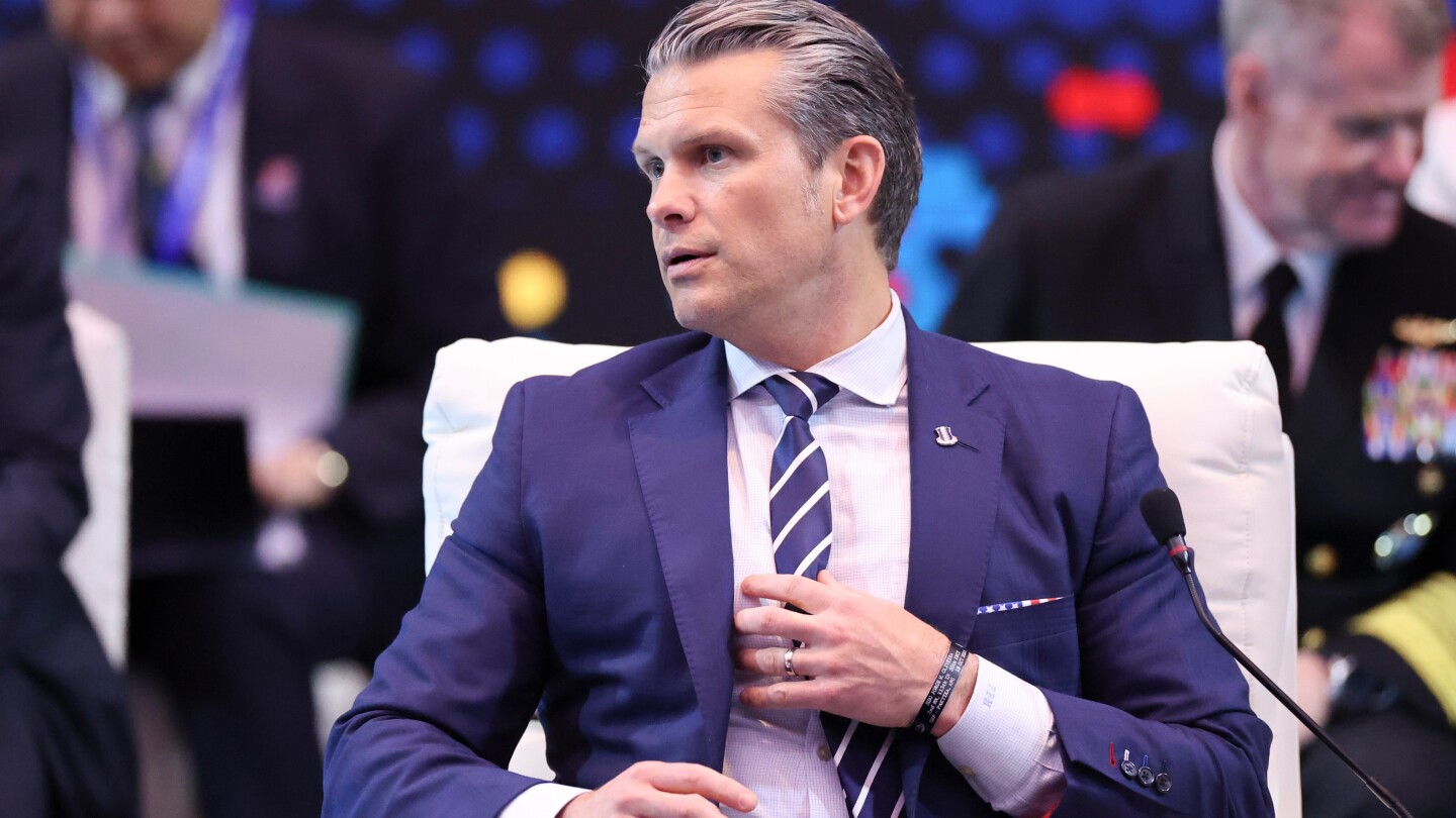 US defense secretary urges Southeast Asia to counter China's actions