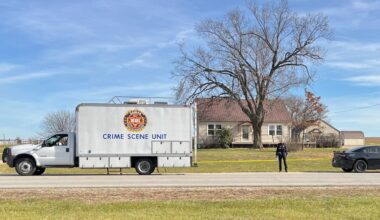 4 law enforcement officers shot in rural Kansas near Topeka