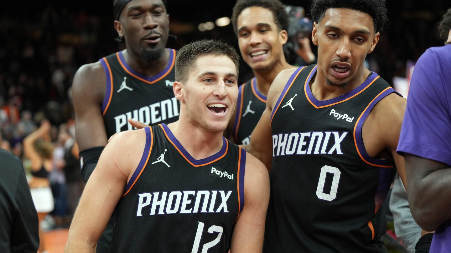 Suns erase 8-point deficit with stunning last-minute comeback