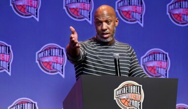 NBA staff members meet congressional staffers to discuss gambling scandals, AP sources say