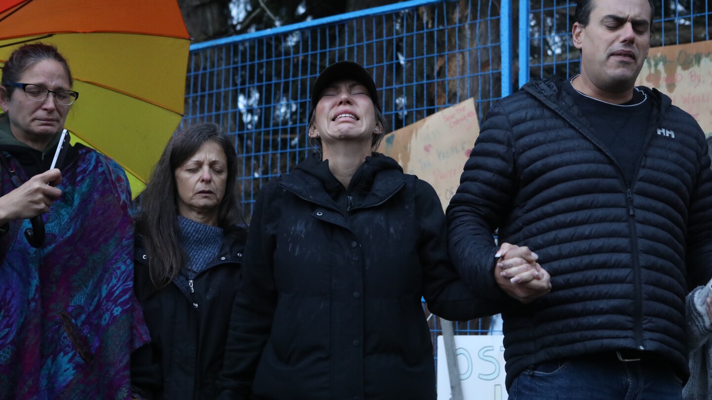 Canadian Food Inspection Agency completes ostrich cull at British Columbia farm