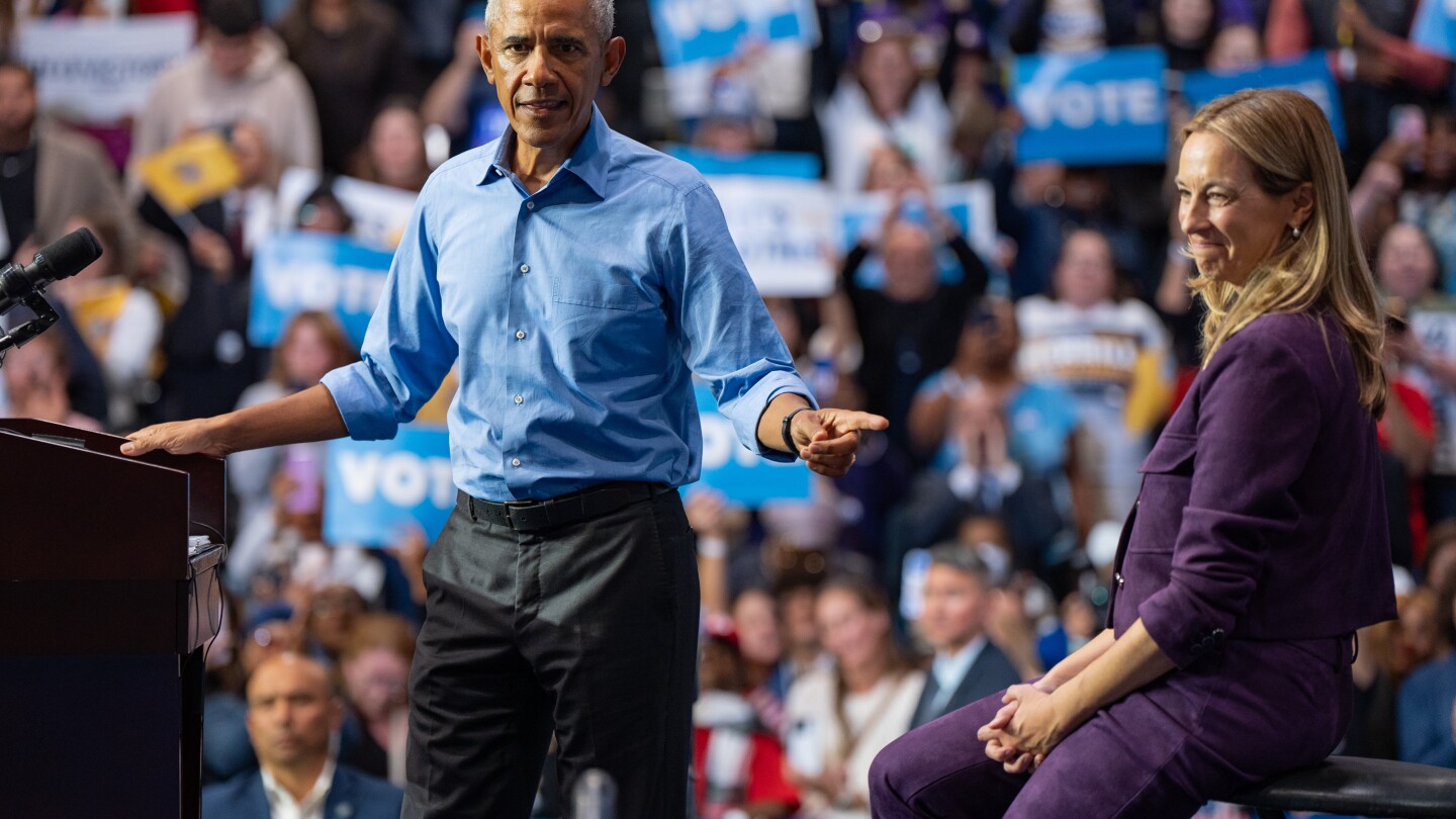 Obama campaigns in New Jersey, Virginia before Election Day